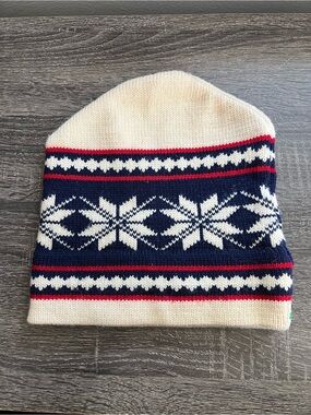 Moriarty Hat (Stowe, VT) Cream, Navy, Red Fair Isle Knit Beanie Winter Ski Wool